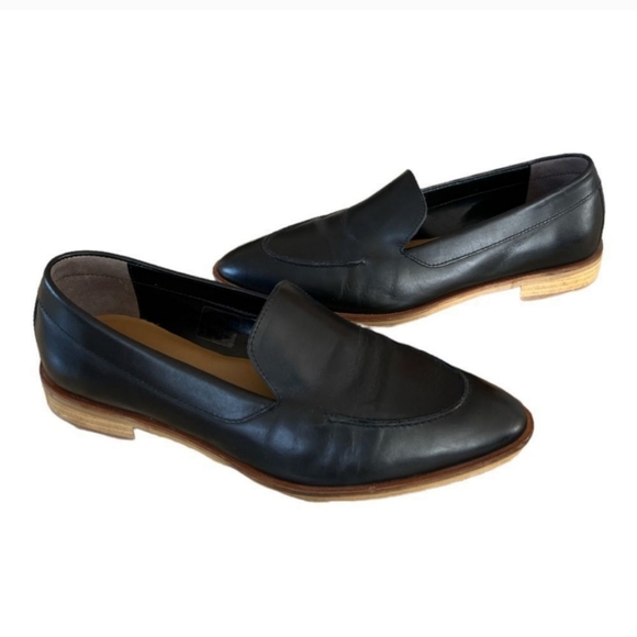 Everlane Modern Leather Loafer - Picture 2 of 7